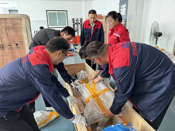 破暑前行，全員沖刺，鑄就泰斯特新速度！